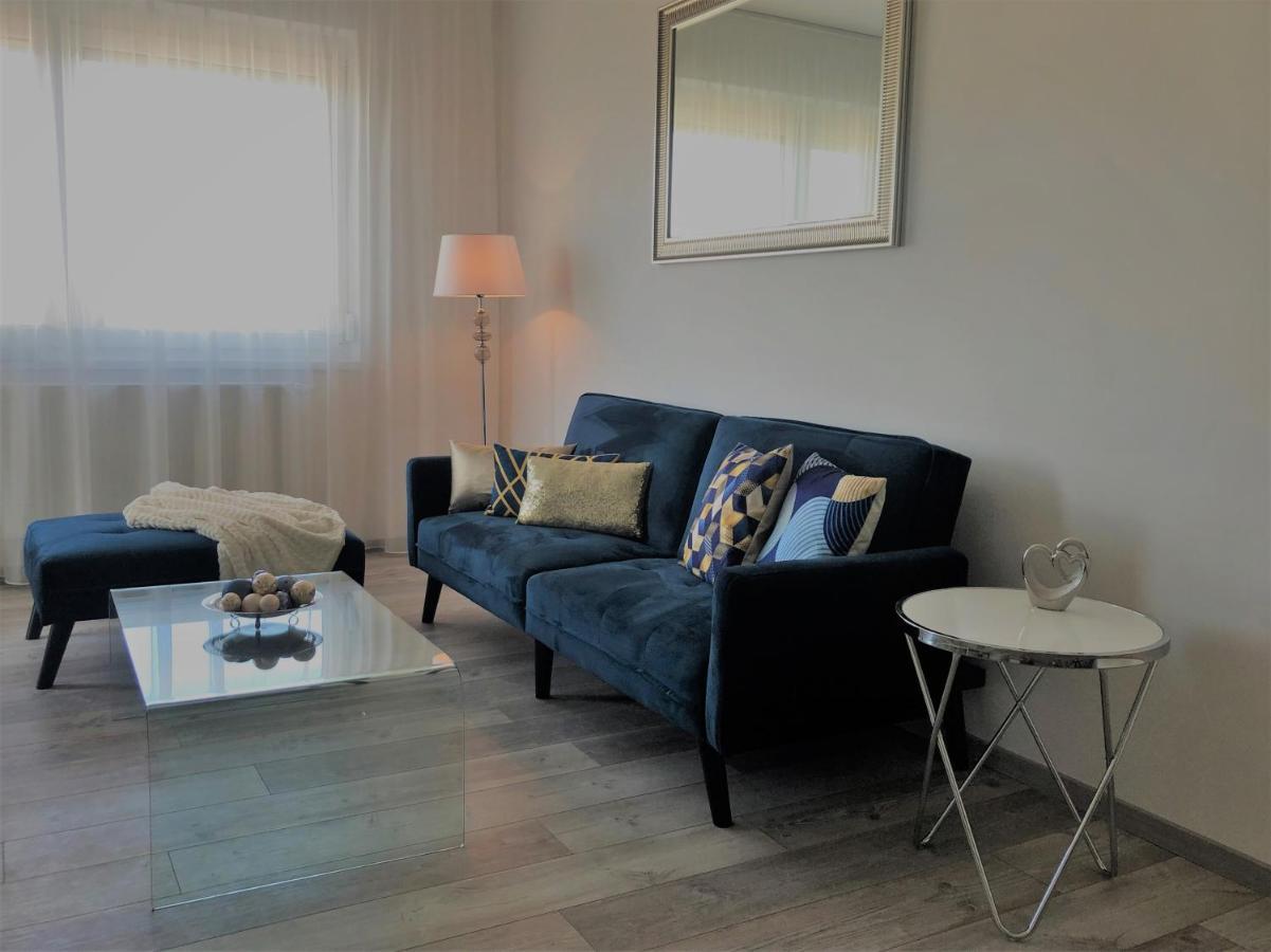 Glamour Apartman Tapolca Esterno foto