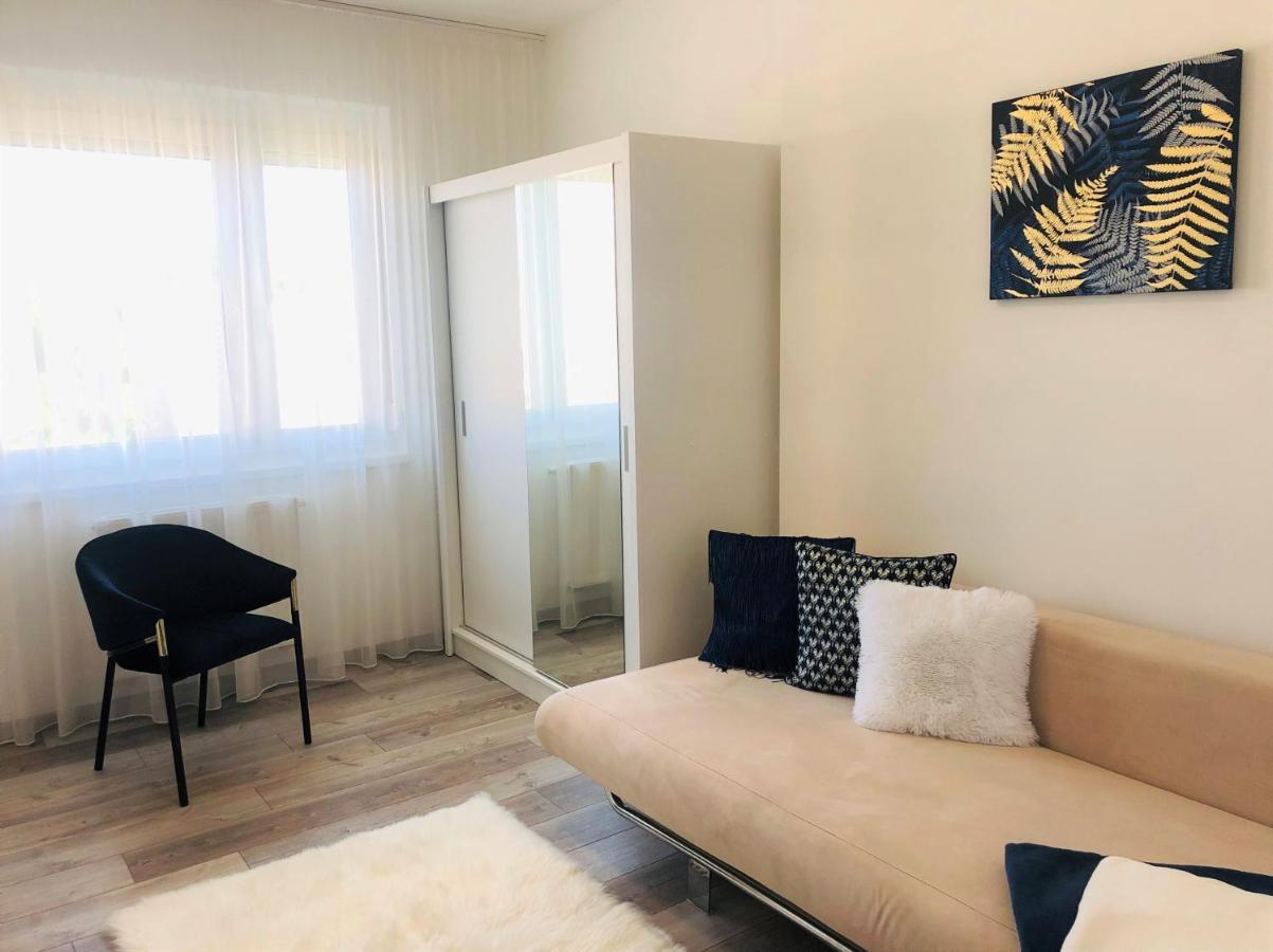 Glamour Apartman Tapolca Esterno foto